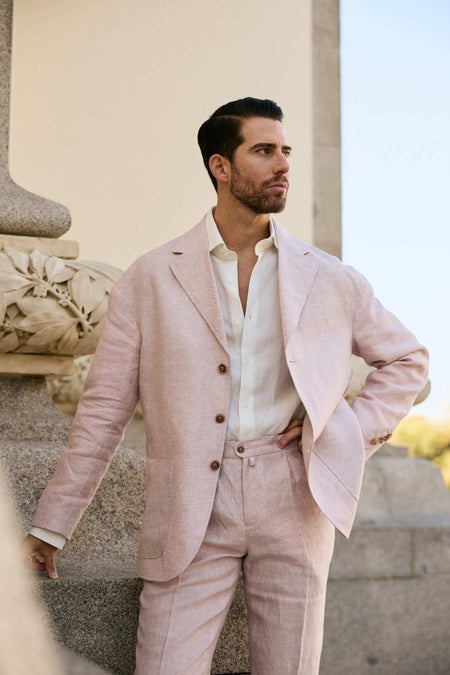 Mens light pink linen suit with white shirt – elegant summer tailored outfit